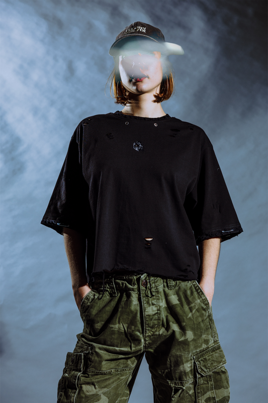 DISTRESSED TEE