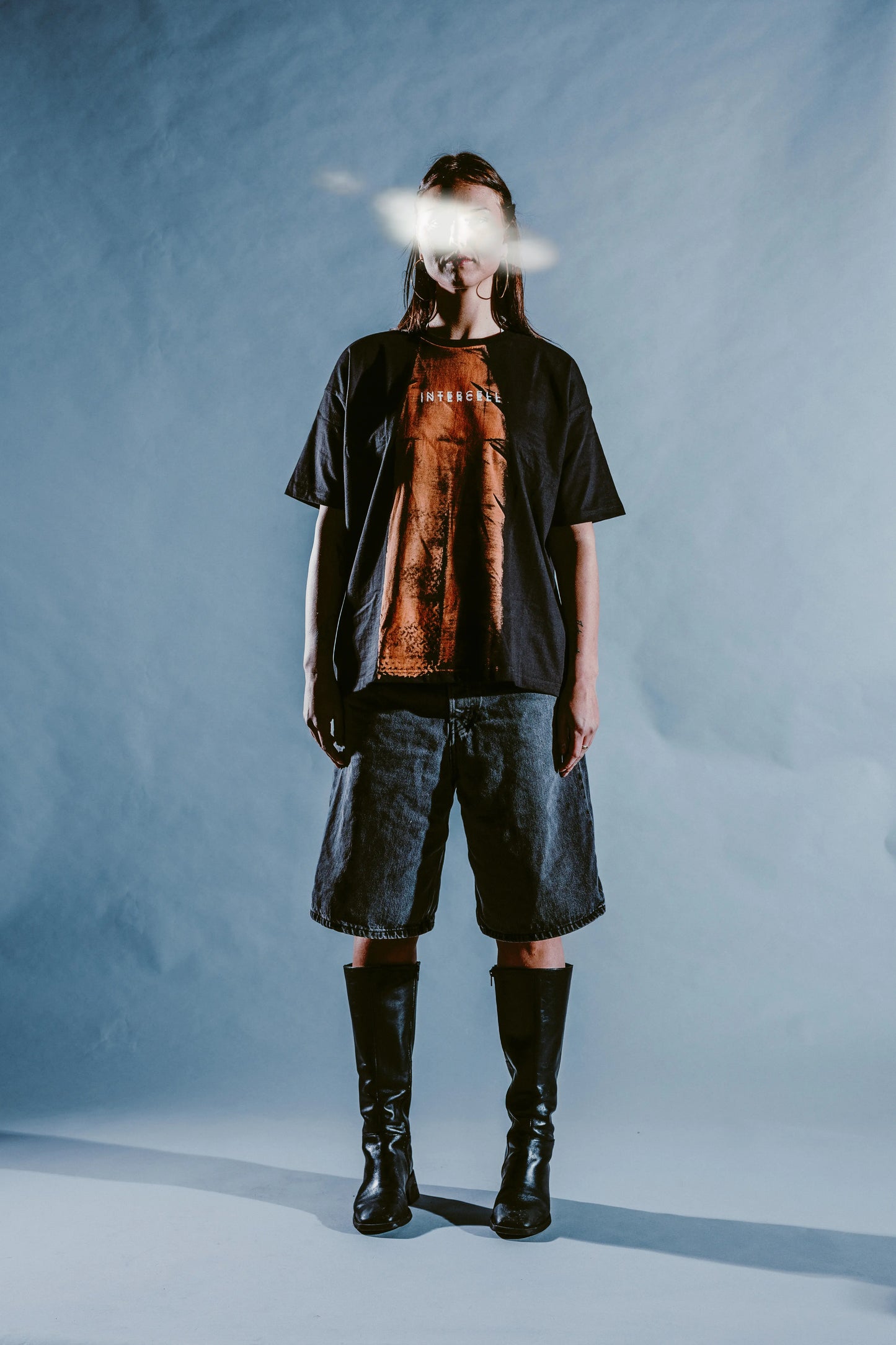 BLEACHED TEE